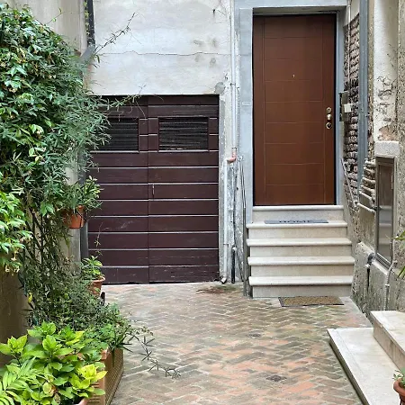 Magno Luxury Canal View Venedig