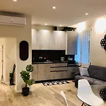 Апартаменты Magno Luxury Canal View Венеция