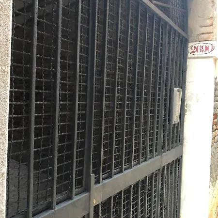 Magno Luxury Canal View Venedig